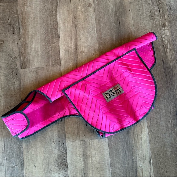 Thundershirt Dog New Thundershirt Sport Dog Anxiety Jacket Poshmark